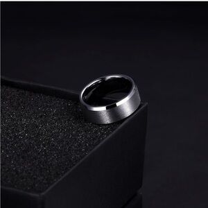 Men's/Woman’s Classic Silver Steel Band